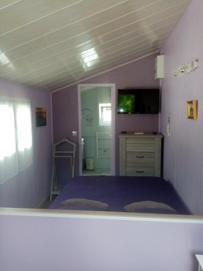 Bed and Breakfast Chez Gigi Merville-Franceville-Plage Exterior foto